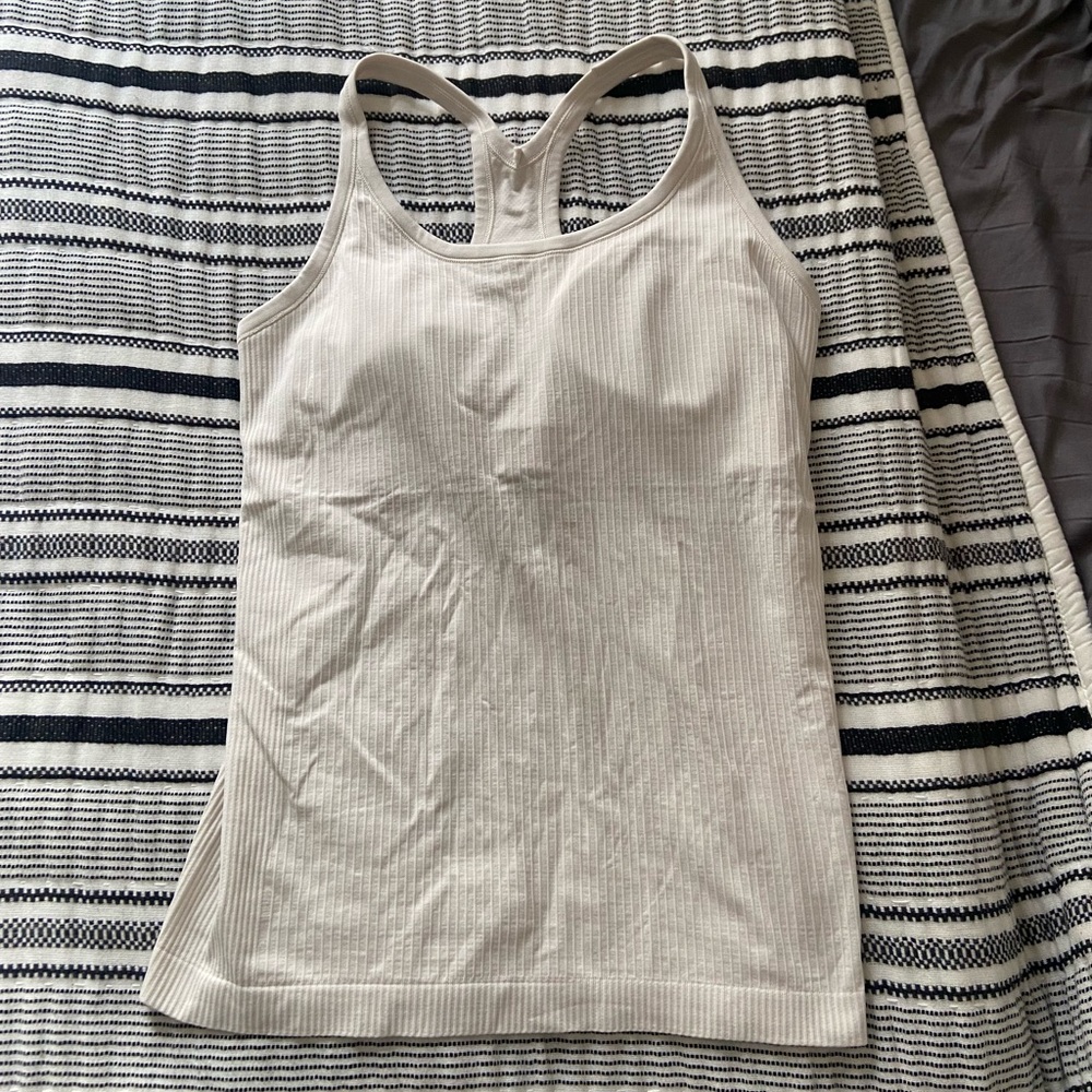 White opal EBB to Street Tank